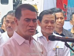 Stok Beras Pemerintah Tembus 5 Juta Ton, Mentan Klaim Indonesia Tak Perlu Impor di 2025