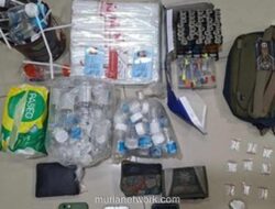 Polisi Gerebek Kawasan Tanah Abang, Amankan Lima Tersangka dan Puluhan Paket Sabu