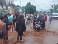 Tanggul Cisunggalah Jebol, 400 Rumah di Majalaya Terendam Banjir