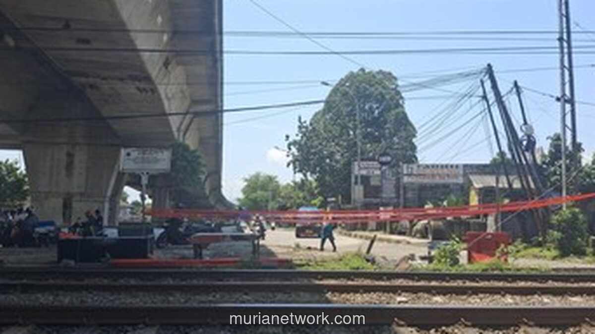 Tabrakan KRL dengan Mobil di Bogor, Sopir Kabur dan Layanan Terganggu