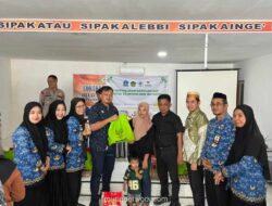 BAZNAS dan Puskesmas Bagikan 114 Paket Gizi untuk Tekan Stunting di Bone