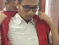 PN Surabaya Vonis Dua Tahun Empat Bulan Penjara Bagi Pelaku Penipuan Emas Rp 211,9 Juta