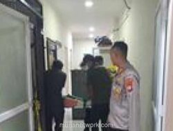 WNA Tewas dalam Sel Imigrasi Depok, Massa Geruduk Kantor Debt Collector di Cakung