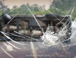 Truk Tangki Terguling, Oli Bekas Tumpah dan Macetkan Jalan Kemang-Parung