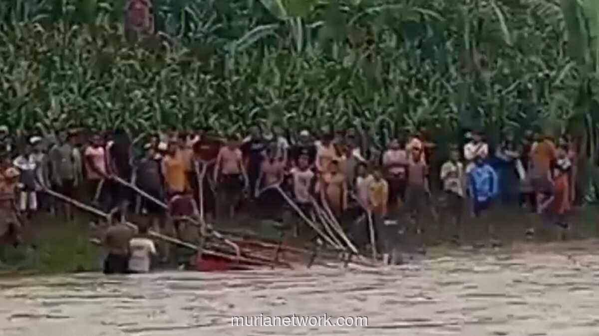 Banjir Bandang di Kendal, Truk Pengangkut Batu Terseret Arus Kali Bodri