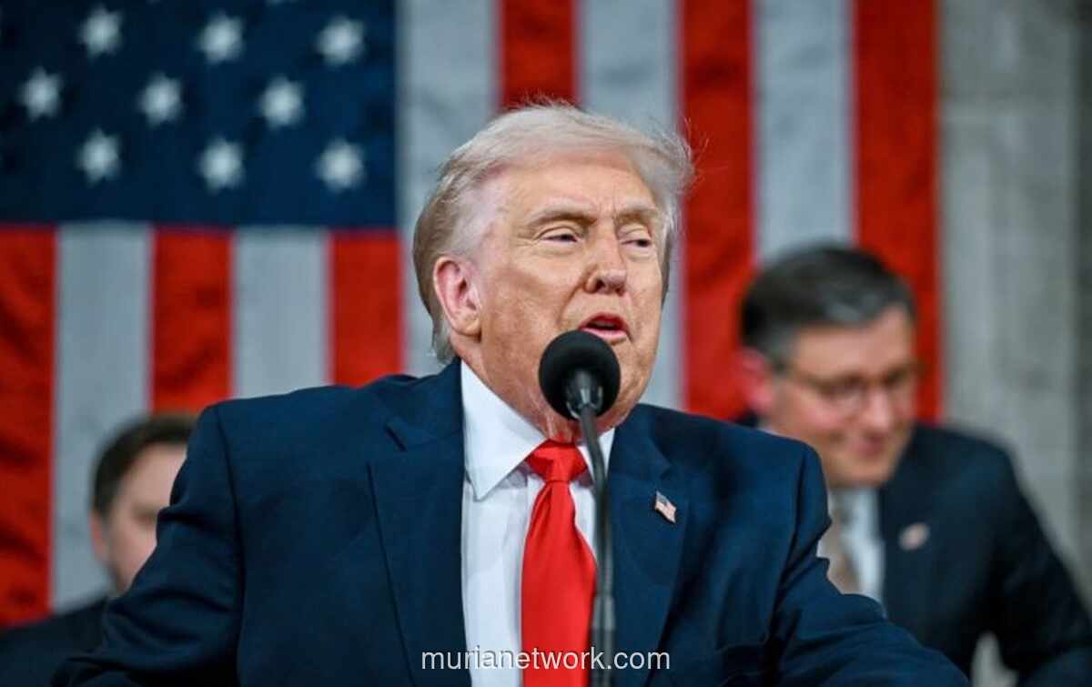 Trump Klaim Iran Minta Blokade Selat Hormuz Dicabut karena ‘Kondisi Runtuh’