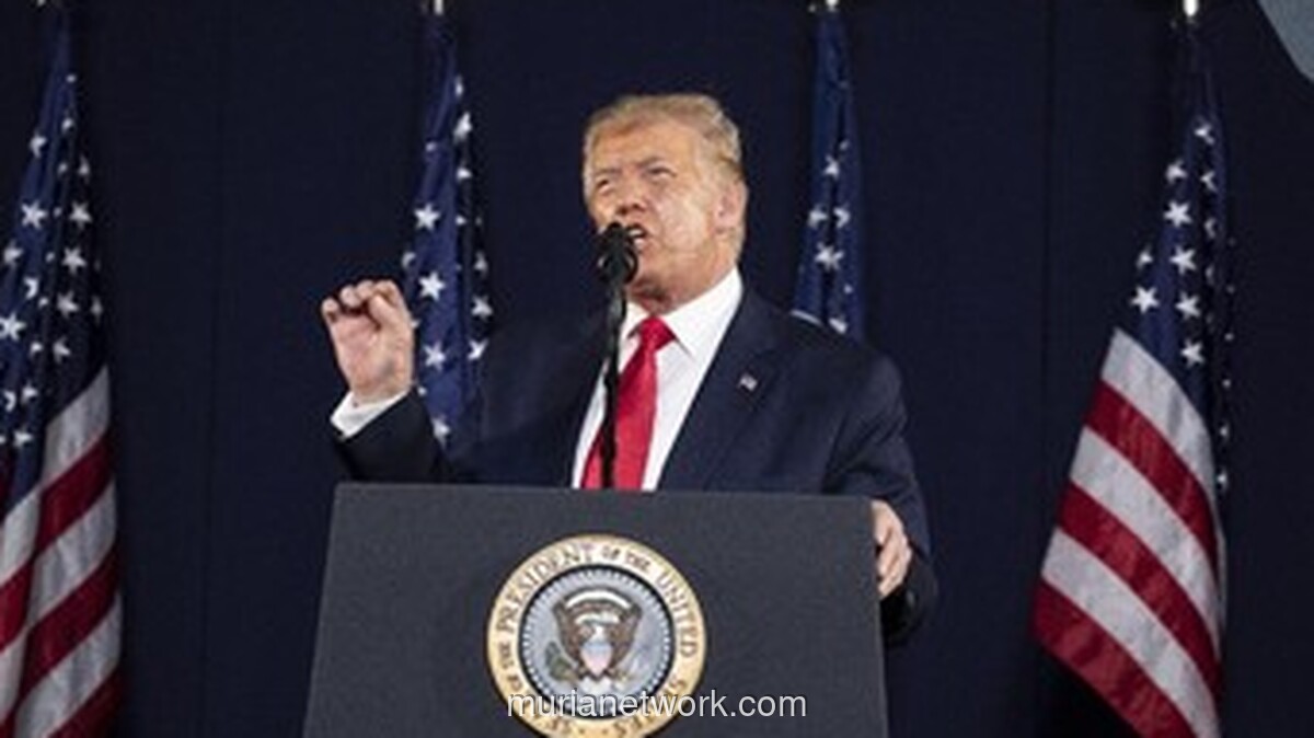 Trump Akan Negosiasi Akhiri Perang dengan Iran Lewat Telepon