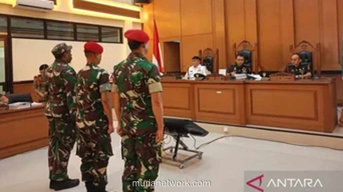 Hakim Soroti Perbedaan Seragam TNI di Awal Sidang Kasus Meninggalnya Kepala Cabang Bank