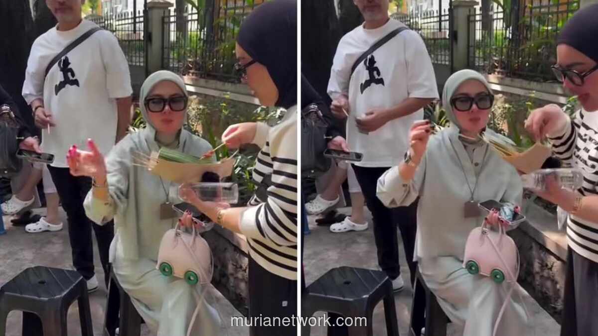 Syahrini Makan Sate di Warung Tenda dengan Tas Hermes Rp 500 Juta