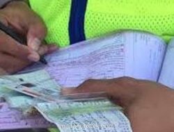 Dishub Bogor Tilang Taksi Konvensional Jakarta karena Ngetem dan Operasi di Luar Wilayah