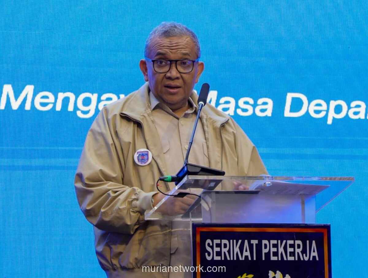 Wamenaker: Sertifikasi Kini Jadi Nilai Tambah Pekerja di Tengah Perubahan Dunia Industri