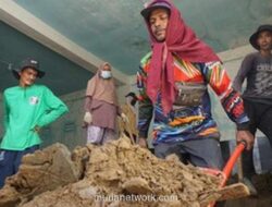 Gotong Royong Warga dan Donasi Perantau Pacu Pemulihan Pasca Bencana di Pidie Jaya