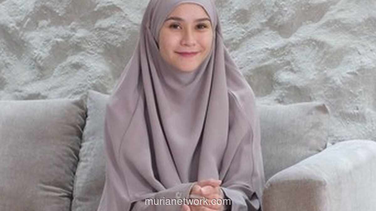 Zaskia Adya Mecca Kecewa Sidang Kasus Stafnya Ditunda Tanpa Pemberitahuan