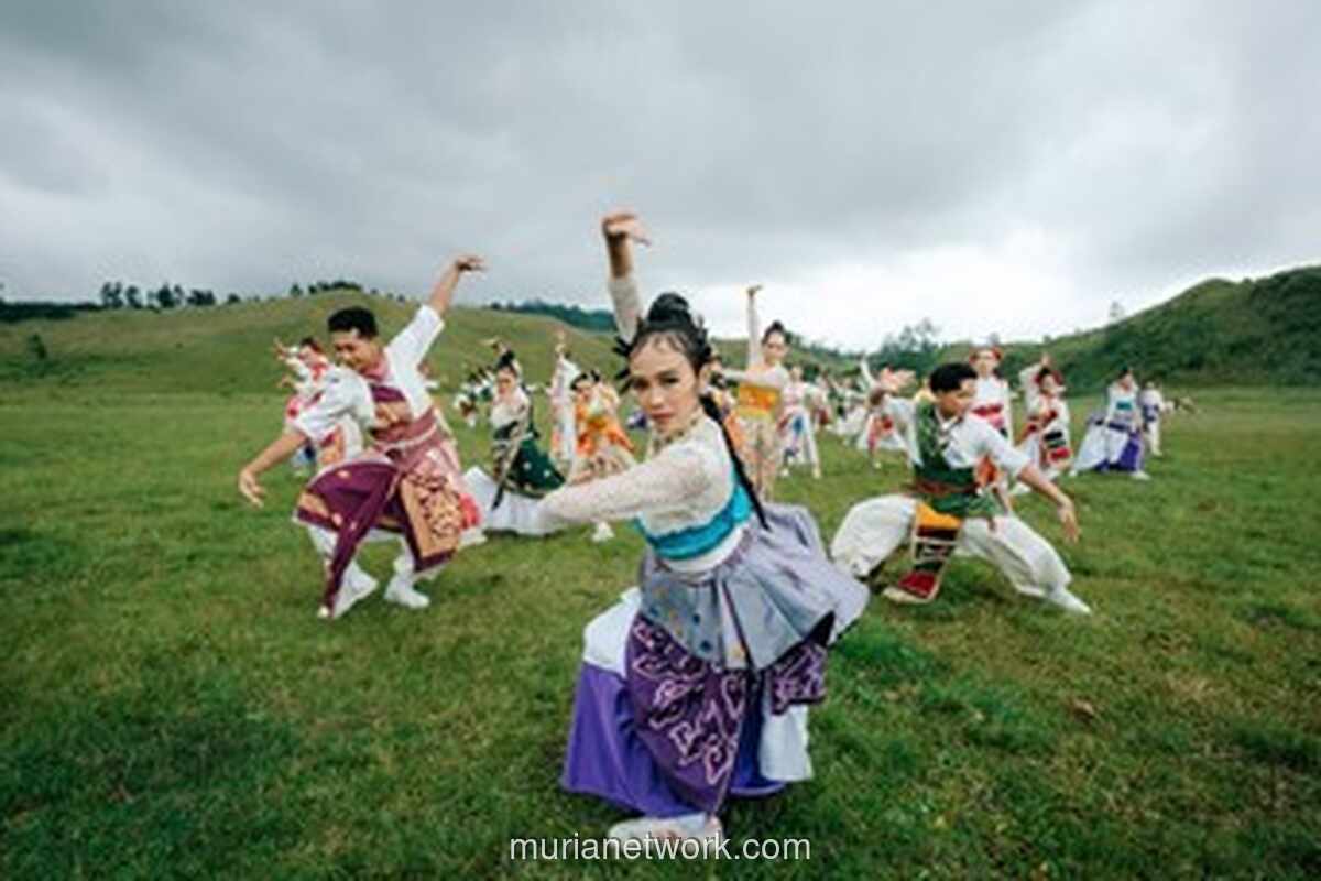 120 Penari Meriahkan Hari Tari Sedunia, Bakti Budaya Djarum Foundation Tampilkan Kolaborasi Tradisi dan Kontemporer