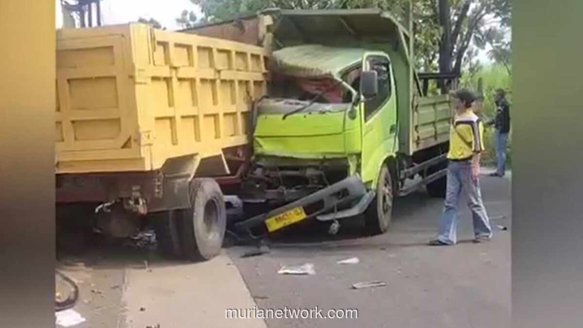 Sopir Truk Alami Patah Kaki Akibat Kecelakaan di Jombang, Diduga As Roda Patah
