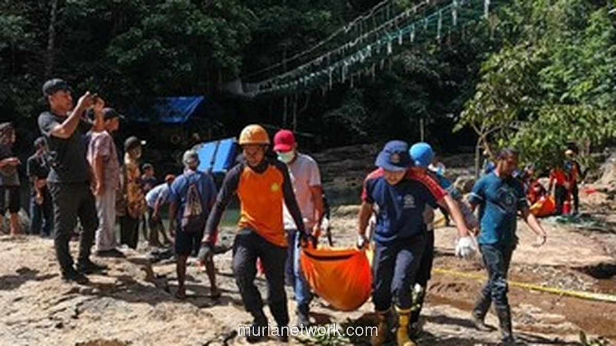Dua Wisatawan Austria Tewas Terjatuh dari Jembatan Gantung di Air Terjun Cunca Wulang, Labuan Bajo