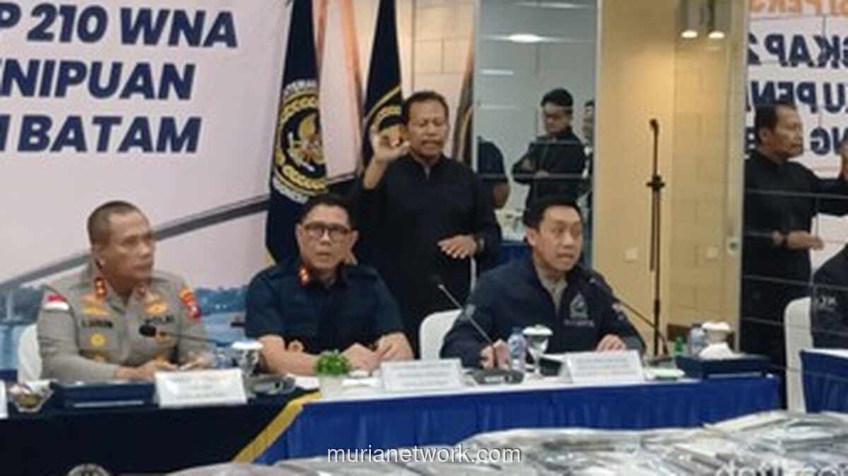 Imigrasi Tangkap 210 WNA di Batam, Diduga Jaringan Scammer Bubaran Kamboja