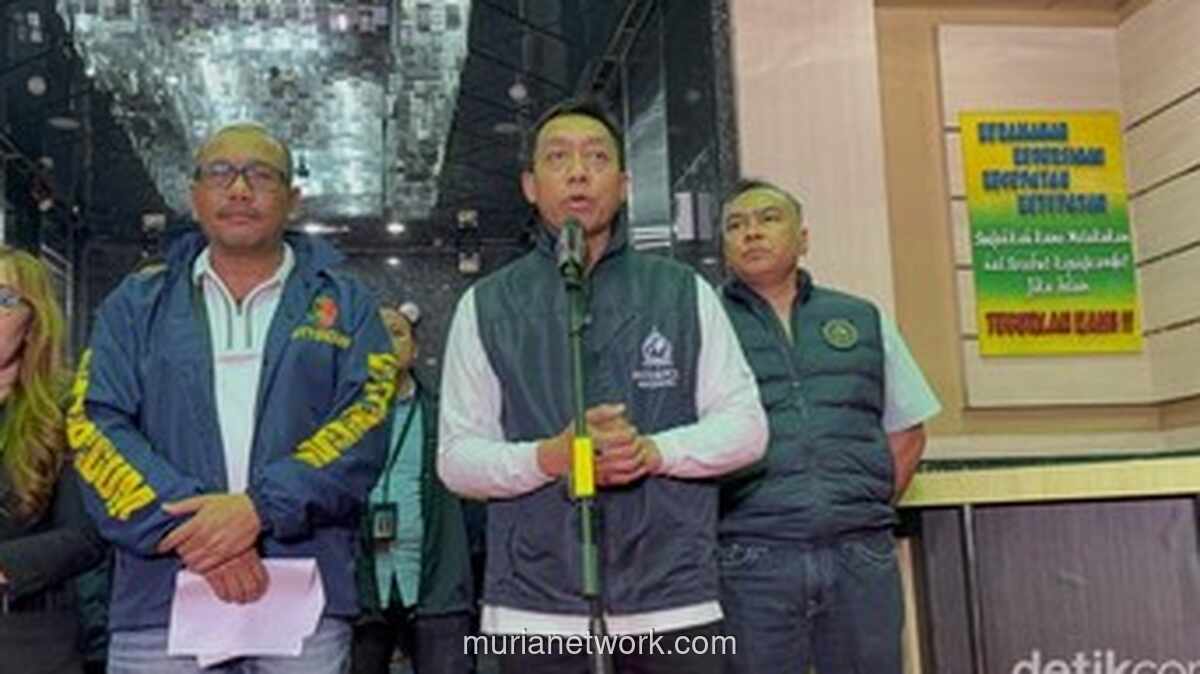 Polri Amankan 321 WNA di Hayam Wuruk, 228 di Antaranya Warga Vietnam dalam Penggerebekan Judi Online