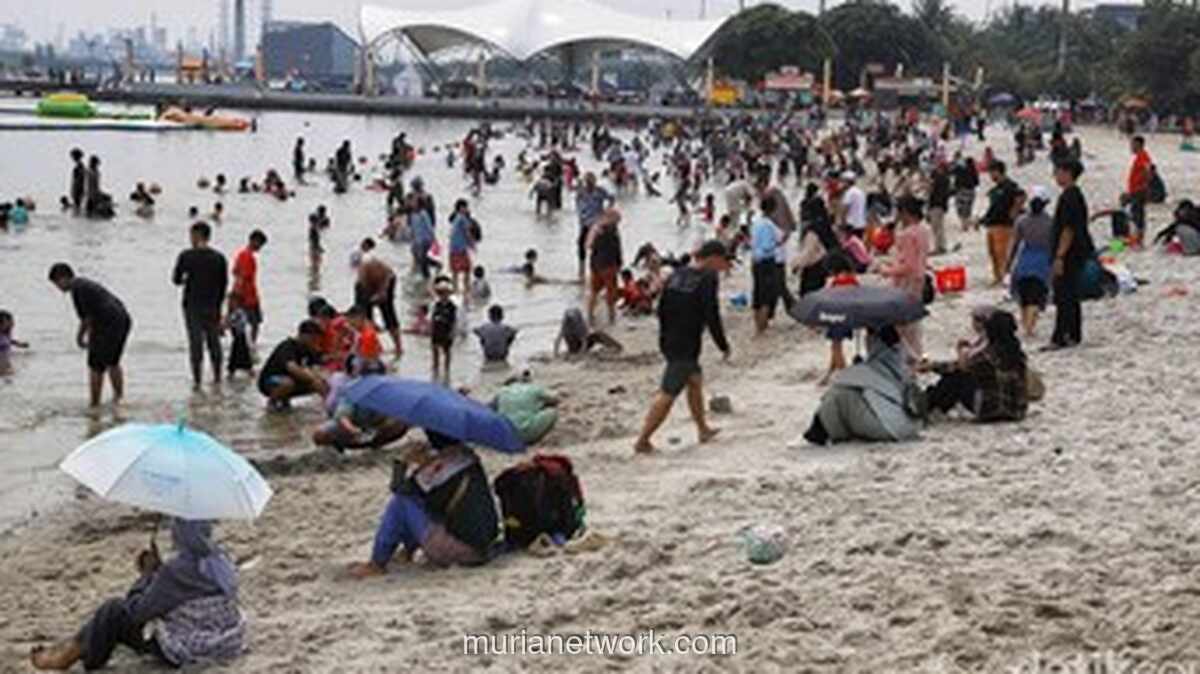 Ancol Dipadati 32.690 Wisatawan pada Libur Idul Adha, Pantai Jadi Magnet Utama