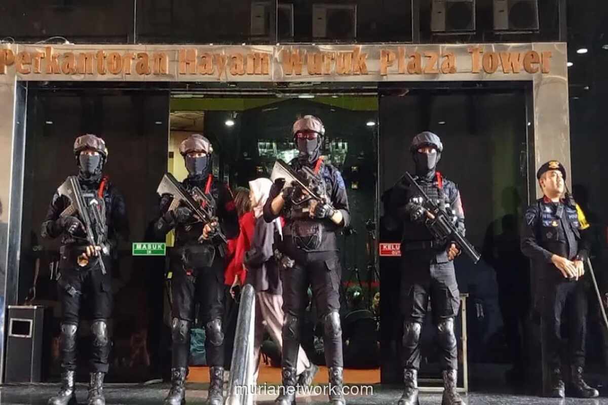 Polisi Bongkar Kantor Pusat Judi Online di Jakarta Barat, 321 WNA Ditangkap