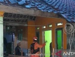Angin Kencang di Bogor Rusak 90 Rumah Warga, Dua Keluarga Mengungsi