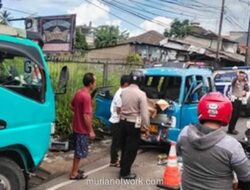 Truk Tangki Air Tabrak Angkot di Cibungbulang, Tiga Orang Luka-luka