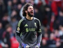 Alisson Becker Tetap Incar Juventus Meski Terancam Gagal ke Liga Champions