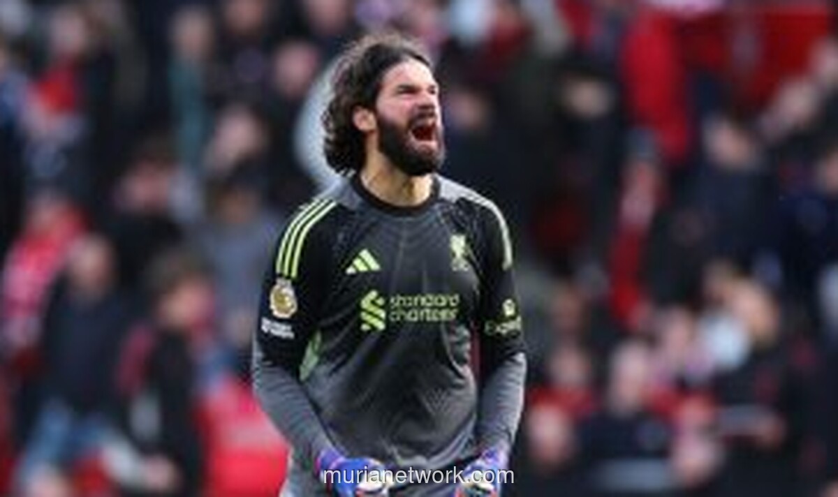 Alisson Becker Tetap Incar Juventus Meski Terancam Gagal ke Liga Champions