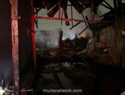 Kebakaran Gudang Limbah Tekstil di Cikarang Hanguskan Sejumlah Rumah, Tak Ada Korban Jiwa