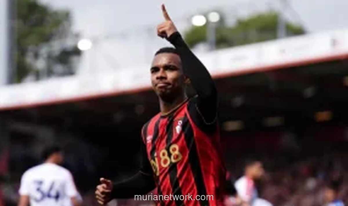 Barcelona Masuk Perburuan Eli Junior Kroupi, Bournemouth Pasang Harga Rp1,4 Triliun