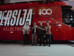 Persija Jakarta Resmi Gunakan Bus Listrik untuk Armada Tim Mulai Liga Super 2026/2027