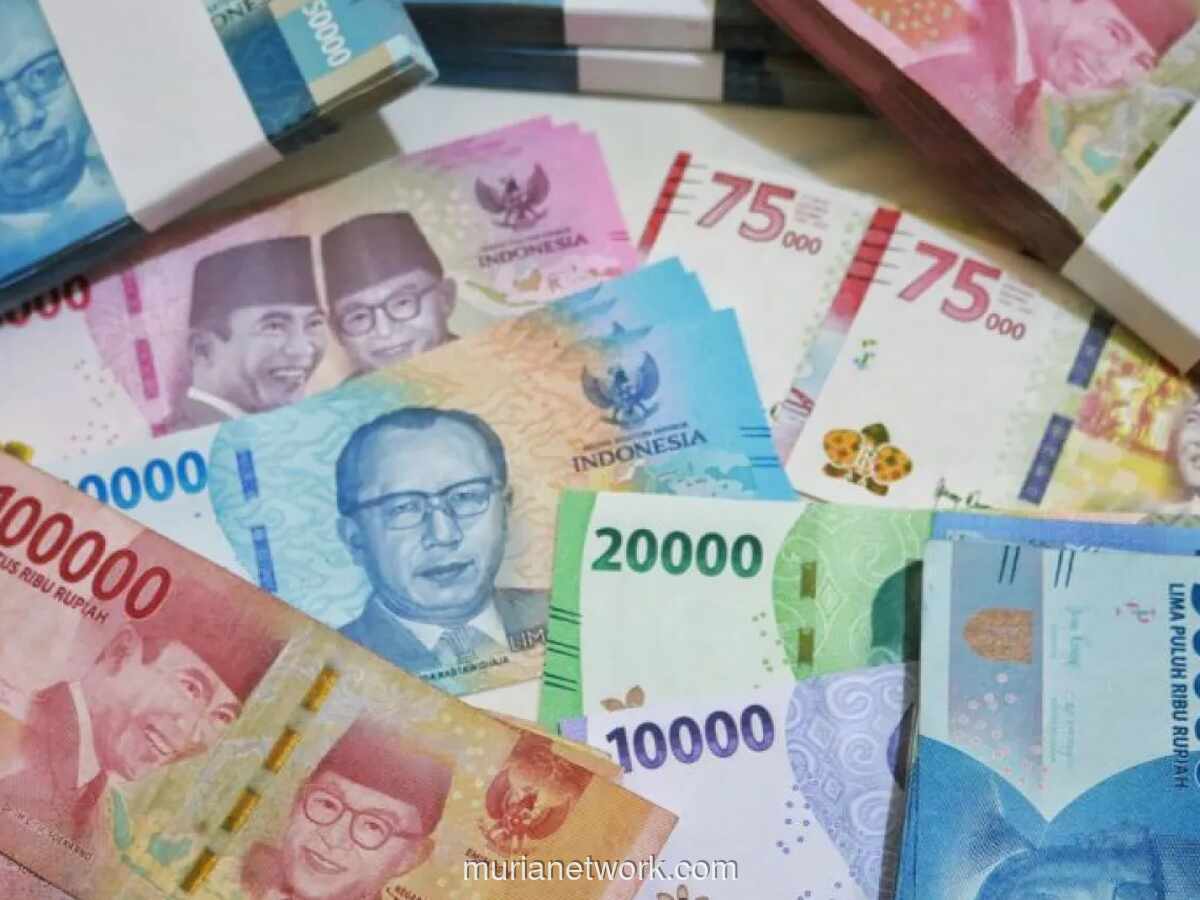 Rupiah Menguat 52 Poin ke Rp17.654, Efek Intervensi Agresif BI dan Kenaikan Suku Bunga