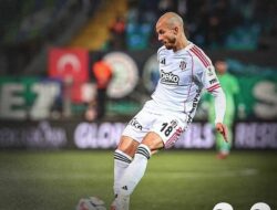 Beşiktaş Comeback dari Ketertinggalan Dua Gol, Imbangi Rizespor 2-2 di Pekan Terakhir Liga Turki