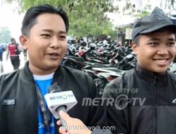 Bobotoh Tetap Padati Stadion Meski Hujan Deras, Dukung Persib Bandung Raih Hattrick Juara