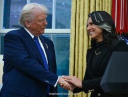 Kepala Intelijen AS Tulsi Gabbard Mundur untuk Rawat Suami yang Idap Kanker Tulang