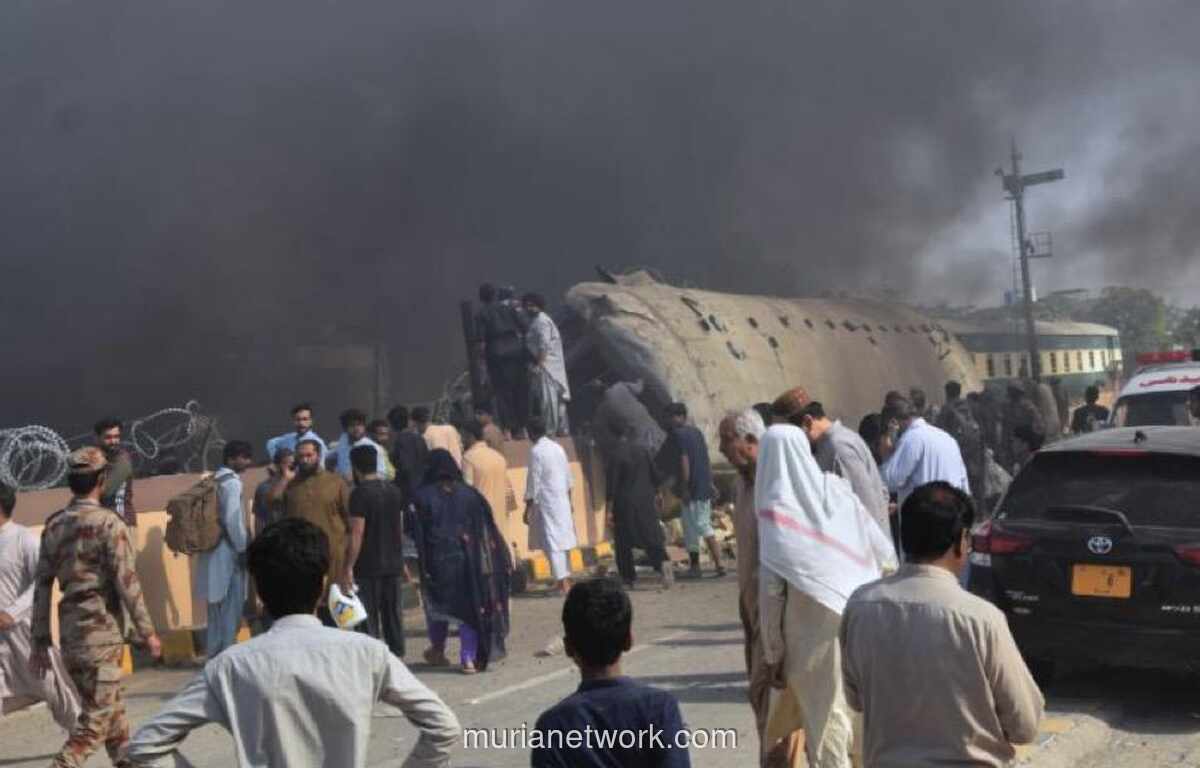 Ledakan Bom Bunuh Diri di Stasiun Quetta Tewaskan 24 Personel Militer dan Keluarga