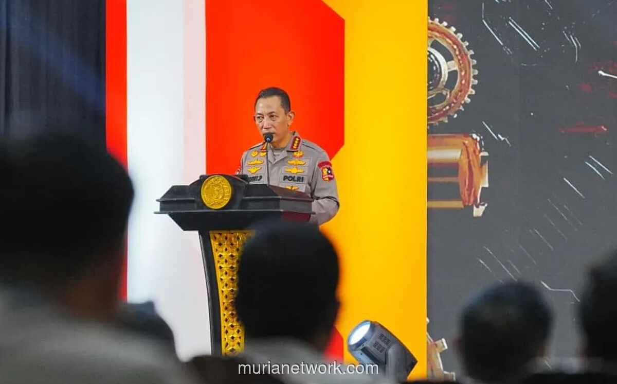 Kapolri Perkuat Perlengkapan Personel, dari Seragam Antipanah hingga Mobil Patroli Listrik