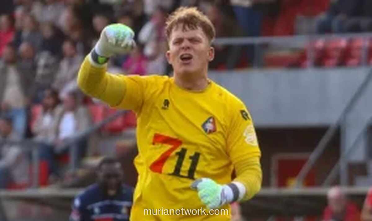 Persib Bandung Hadapi Ancaman Pembajakan dari Lion City Sailors dalam Perburuan Ronald Koeman Jr