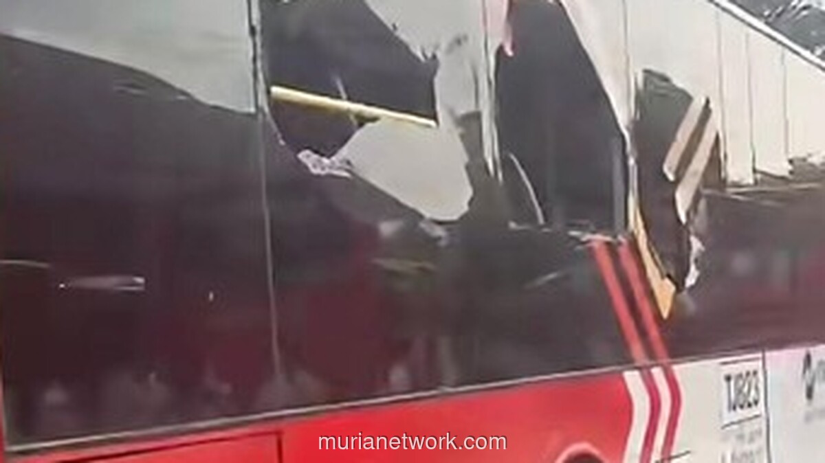 Transjakarta Nonaktifkan Pramusapa Usai Dua Bus Tabrakan di Depo Kampung Rambutan