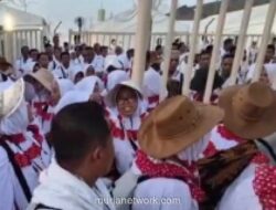 Ribuan Jemaah Haji Mulai Tinggalkan Arafah Menuju Muzdalifah untuk Mabit