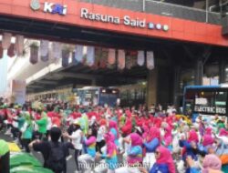 Ribuan Warga Padati CFD Rasuna Said, Deklarasi Gerakan Pilah Sampah dan Pencanangan HUT ke-499 Jakarta Digelar