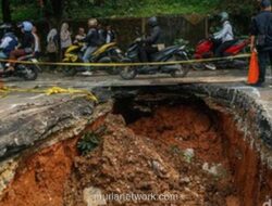 Dinas SDA DKI Inventarisasi Ulang Seluruh Saluran Lama Antisipasi Jalan Amblas