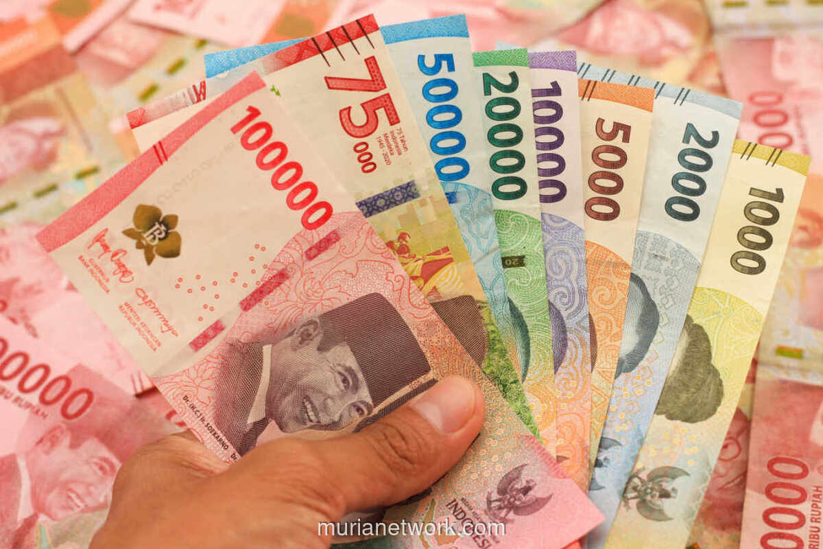 Rupiah Tembus Rp17.500 per Dolar AS di Tengah Penguatan Dolar dan Lonjakan Harga Minyak