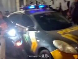 Pasangan Mabuk Berat dan Mabuk Asmara Nekat Terobos Razia, Tabrak Polisi di Gambir