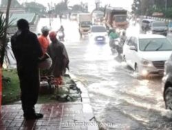 Banjir di Terowongan Sentul Capai 25 Cm, Sampah Jadi Biang Kerok