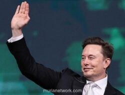 Aksi 360 Derajat Elon Musk di Beijing Jadi Sorotan, Selfie dengan CEO Xiaomi hingga Kehadiran Sang Anak Curi Perhatian