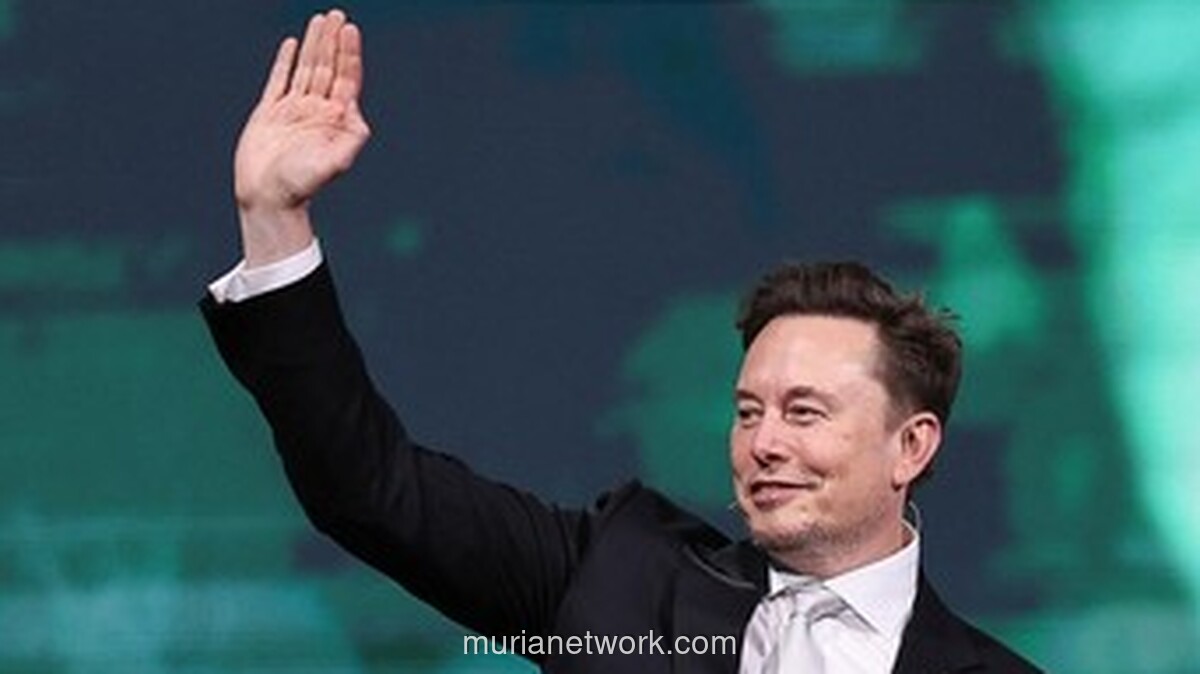 Aksi 360 Derajat Elon Musk di Beijing Jadi Sorotan, Selfie dengan CEO Xiaomi hingga Kehadiran Sang Anak Curi Perhatian