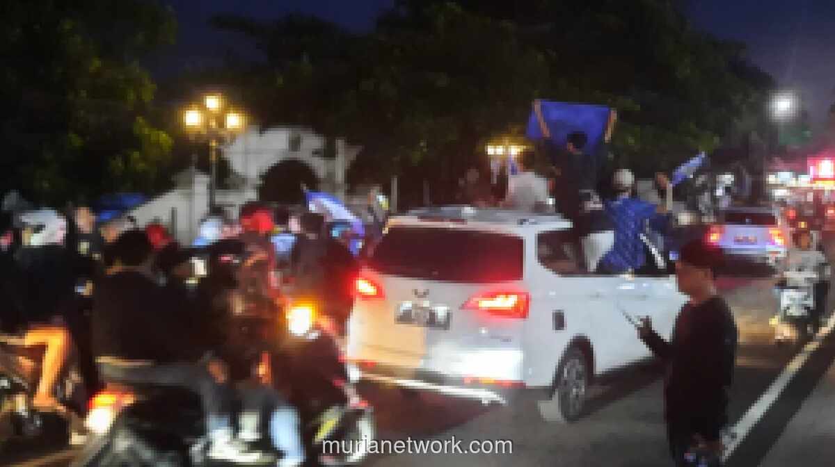 Bobotoh Banjiri Cianjur Rayakan Gelar Juara Persib Bandung Usai Laga Pamungkas