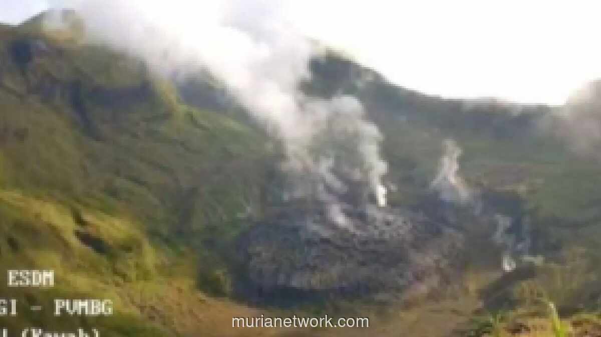 Gempa Vulkanik Dangkal Gunung Awu Melonjak Jadi 41 Kali Sehari, Status Siaga Dipertahankan