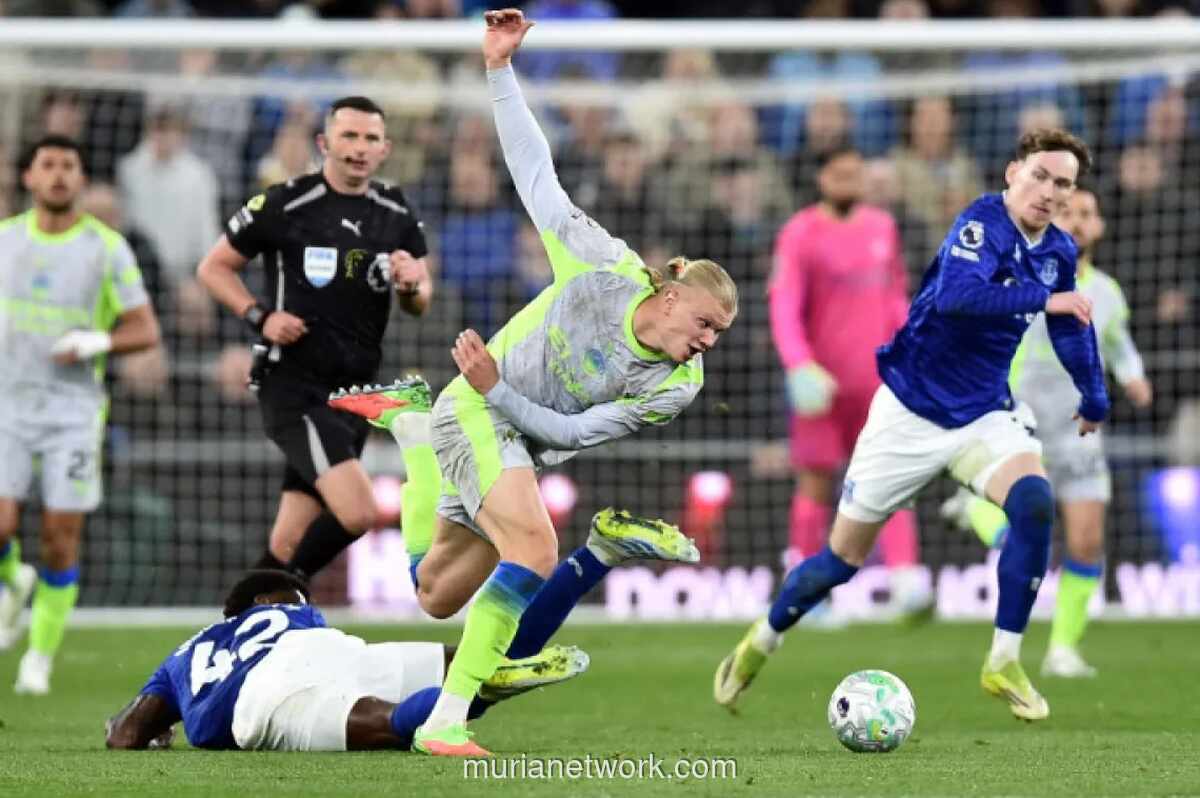 Manchester City Gagal Manfaatkan Peluang, Tertahan di Puncak Usai Imbang 3-3 Lawan Everton